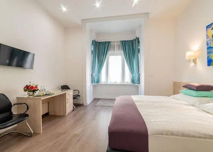 Aparthotel Global 4*