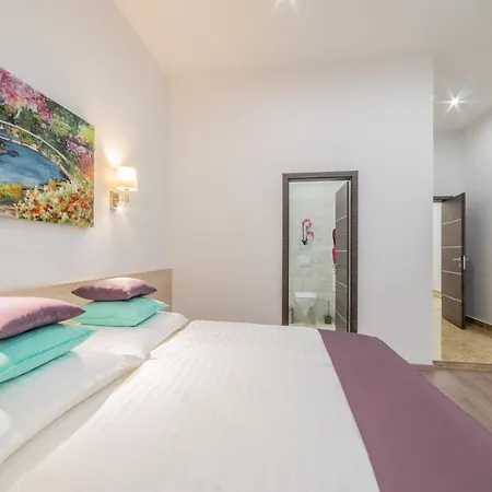 Global Apart Otel 4*